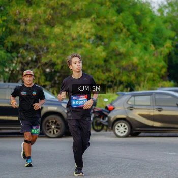 Runner Photo 3747470