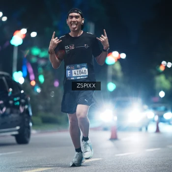 Runner Photo 3747476