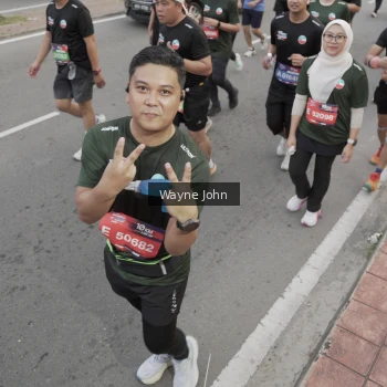 Runner Photo 3747494