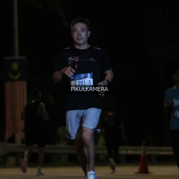 Runner Photo 3747498