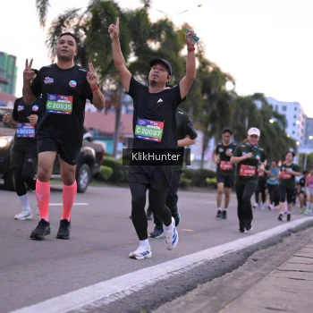 Runner Photo 3747512