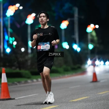 Runner Photo 3747545
