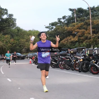 Runner Photo 3747558