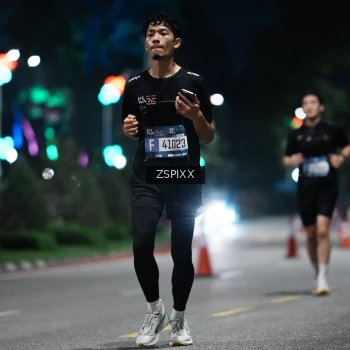 Runner Photo 3747565