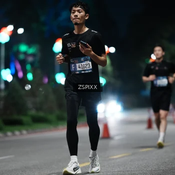 Runner Photo 3747574