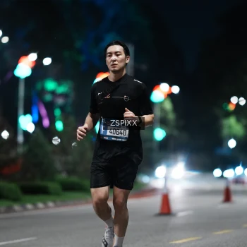 Runner Photo 3747604