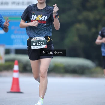 Runner Photo 3747653