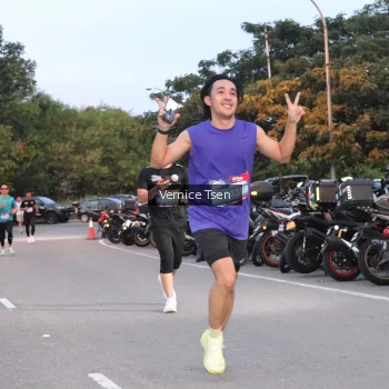 Runner Photo 3747669