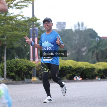Runner Photo 3747673