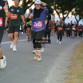 Runner Photo 3747682