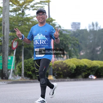 Runner Photo 3747714