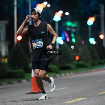 Runner Photo 3747717