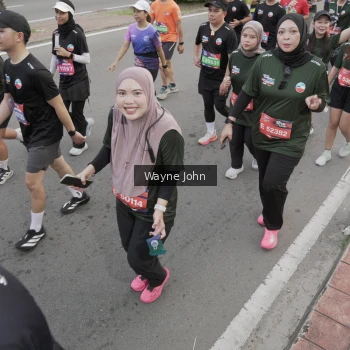 Runner Photo 3747718