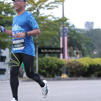 Runner Photo 3747745