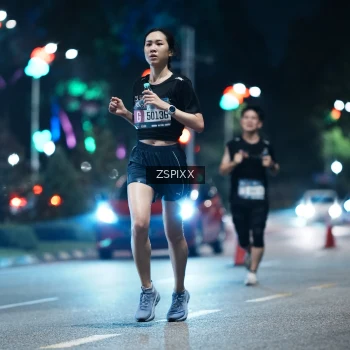 Runner Photo 3747773