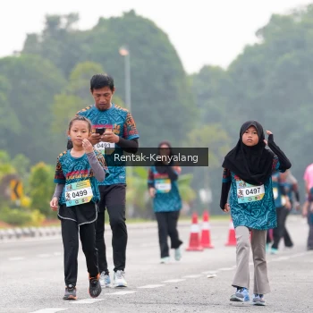 Runner Photo 3747786
