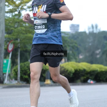 Runner Photo 3747787