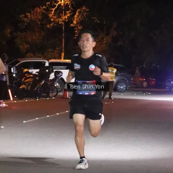 Runner Photo 3747788