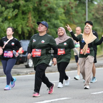 Runner Photo 3747812