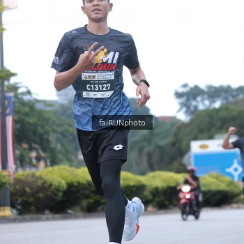 Runner Photo 3747813