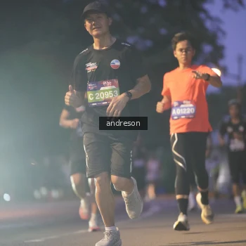 Runner Photo 3747838