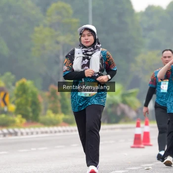 Runner Photo 3747849