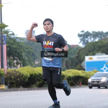 Runner Photo 3747854