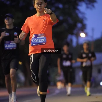Runner Photo 3747878