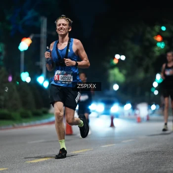 Runner Photo 3747917