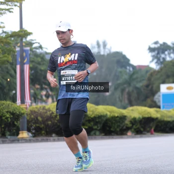 Runner Photo 3747945
