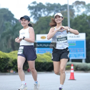 Runner Photo 3747995