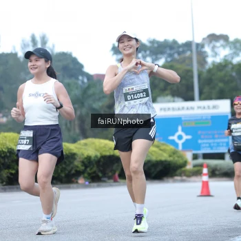 Runner Photo 3748017
