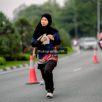 Runner Photo 3748021