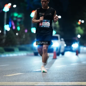 Runner Photo 3748023