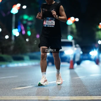 Runner Photo 3748044