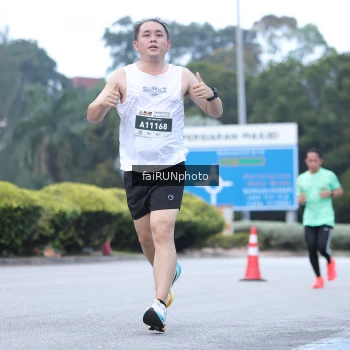 Runner Photo 3748060