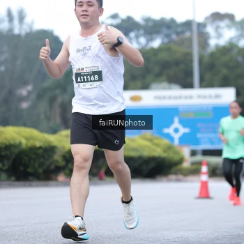 Runner Photo 3748079