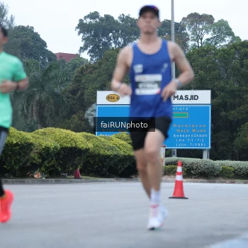 Runner Photo 3748110