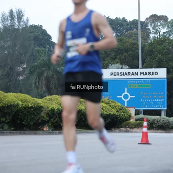 Runner Photo 3748126