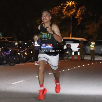 Runner Photo 3748131