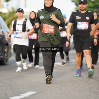 Runner Photo 3748135