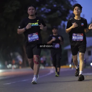 Runner Photo 3748153