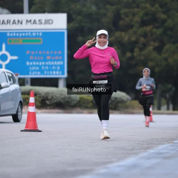 Runner Photo 3748157