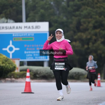 Runner Photo 3748178