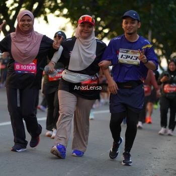 Runner Photo 3748181