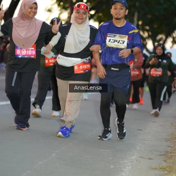 Runner Photo 3748190