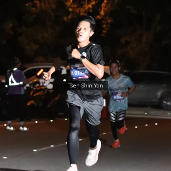 Runner Photo 3748200