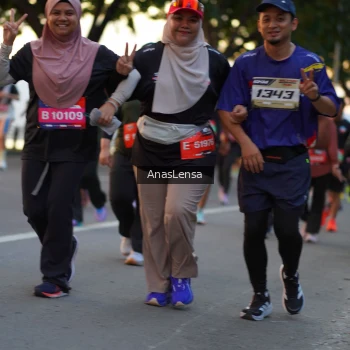 Runner Photo 3748212