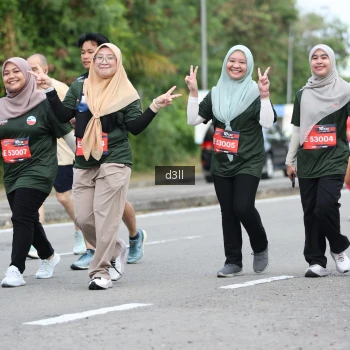 Runner Photo 3748213
