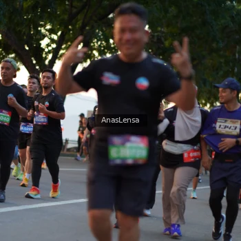Runner Photo 3748234